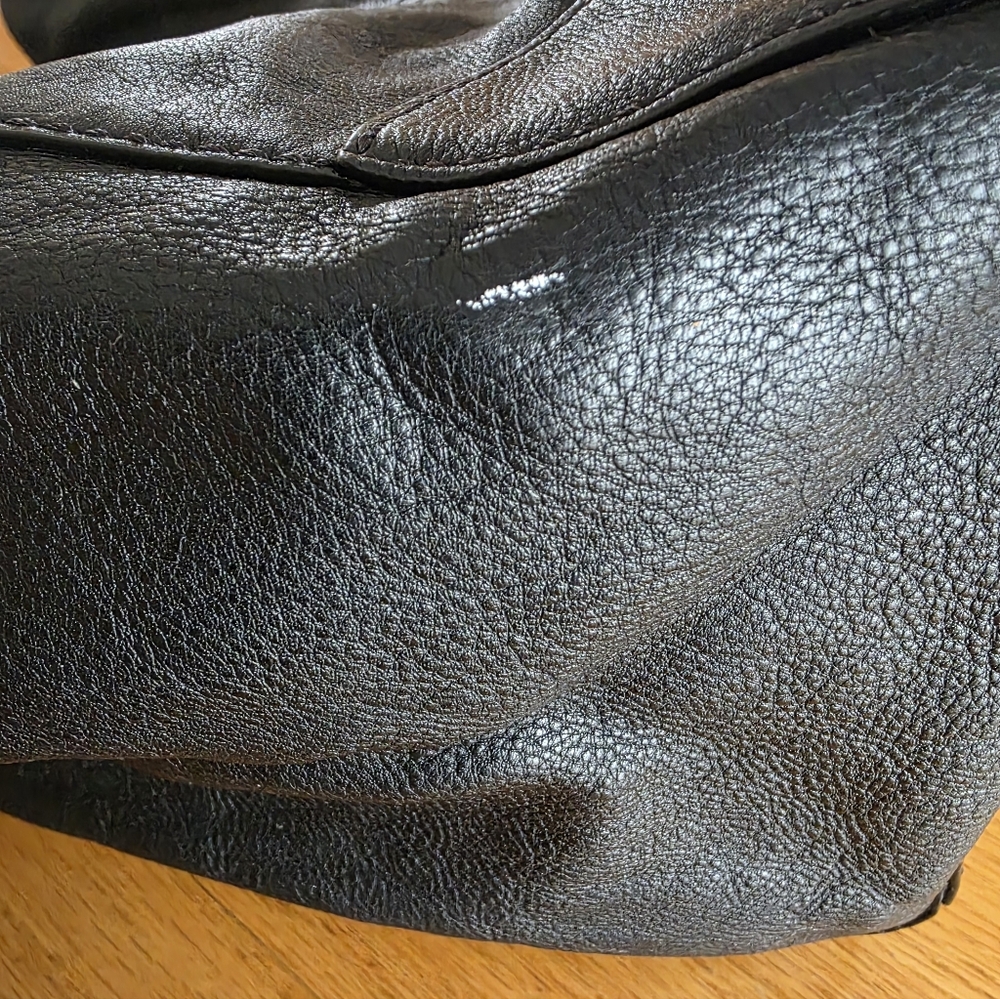 Frey 100% Leather Gold Hardware Black Hobo Satchel Purse 12 1/2 W X 7" D X 10" H - Picture 6 of 11